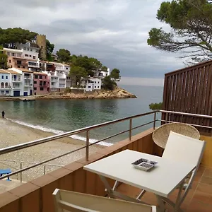  Hébergement de vacances Satuna Casa